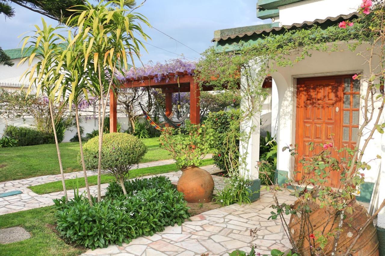 Manawa Camp Bed & Breakfast Costa de Caparica Eksteriør bilde