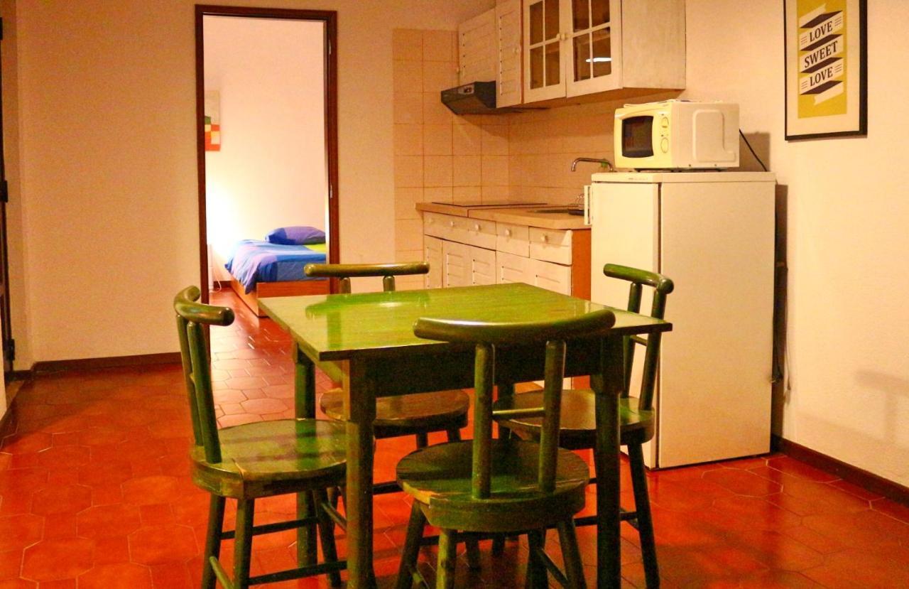 Manawa Camp Bed & Breakfast Costa de Caparica Eksteriør bilde