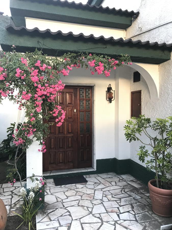 Manawa Camp Bed & Breakfast Costa de Caparica Eksteriør bilde